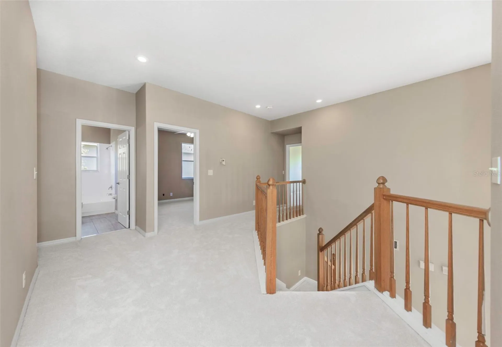 4152 Grandchamp Circle Palm Harbor FL 34685