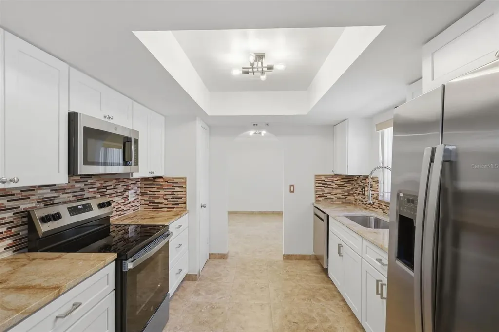 980 Hickory Court Kissimmee FL 34743