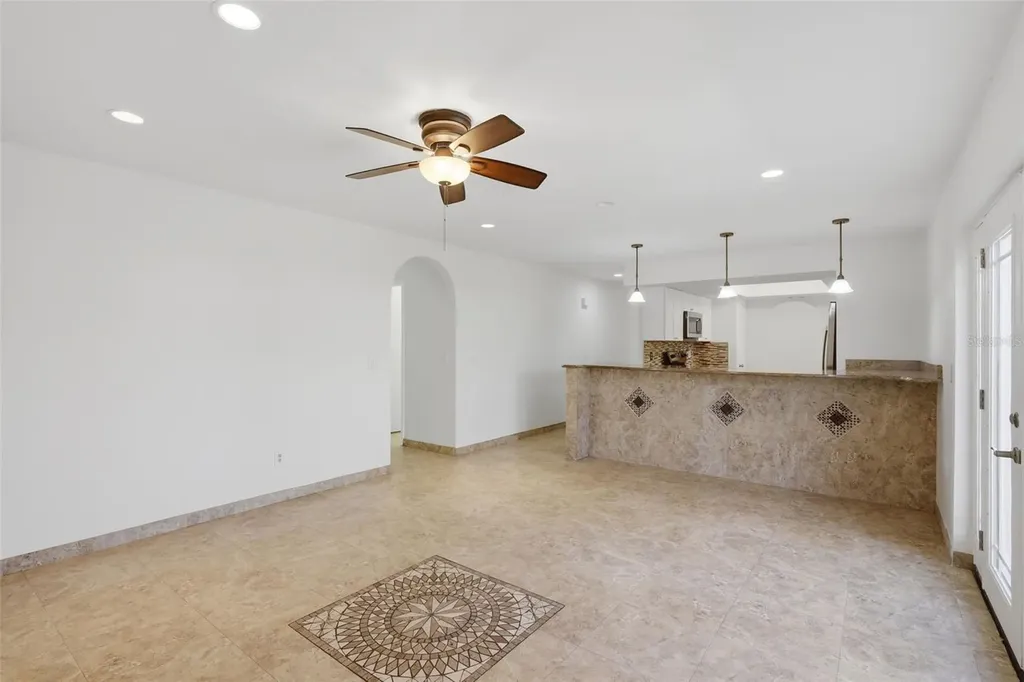 980 Hickory Court Kissimmee FL 34743