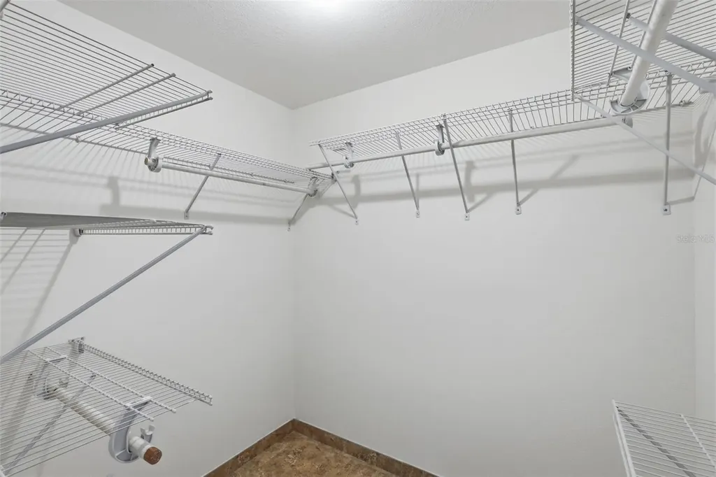 980 Hickory Court Kissimmee FL 34743