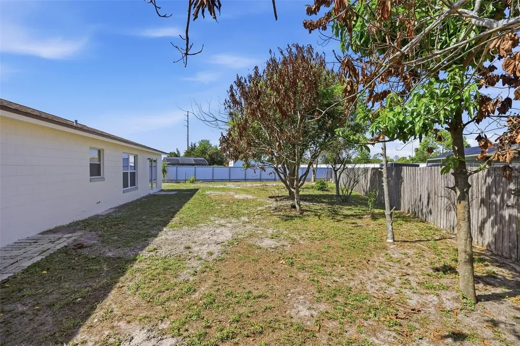 980 Hickory Court Kissimmee FL 34743
