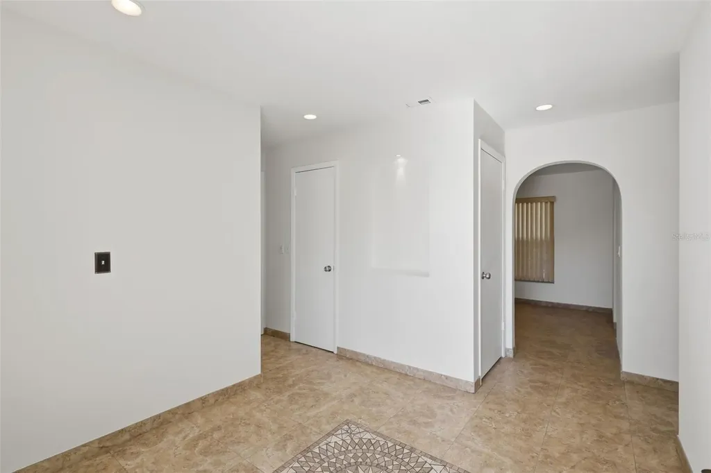 980 Hickory Court Kissimmee FL 34743
