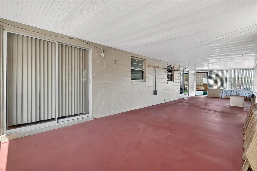 312 La Paz Drive Kissimmee FL 34743