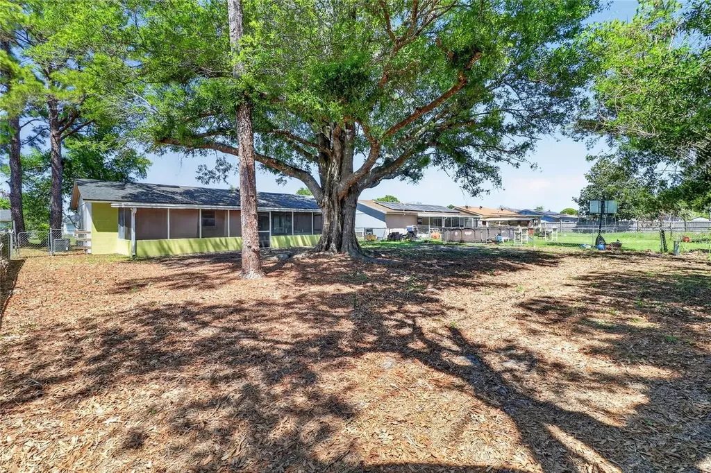 312 La Paz Drive Kissimmee FL 34743