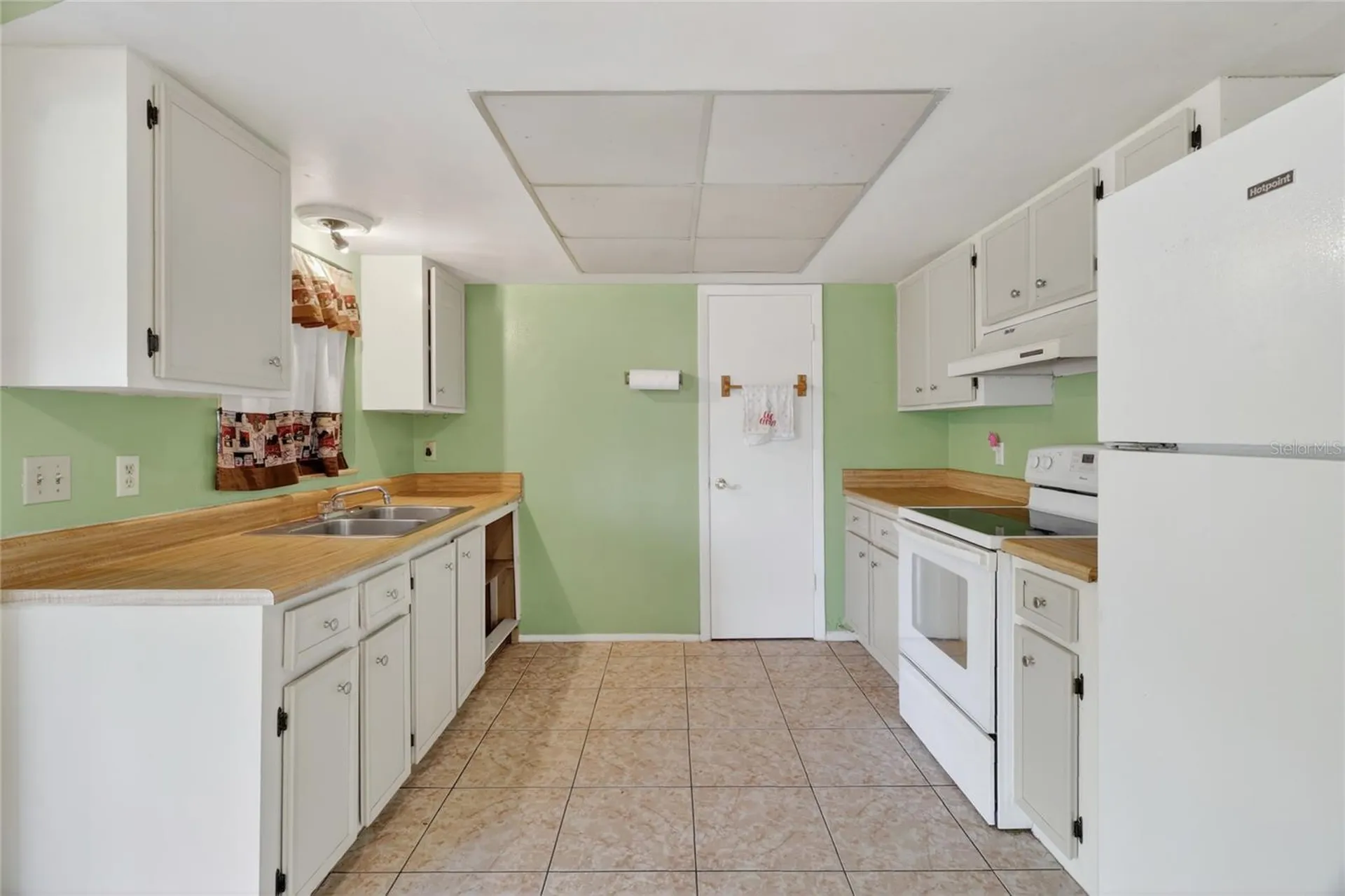 312 La Paz Drive Kissimmee FL 34743