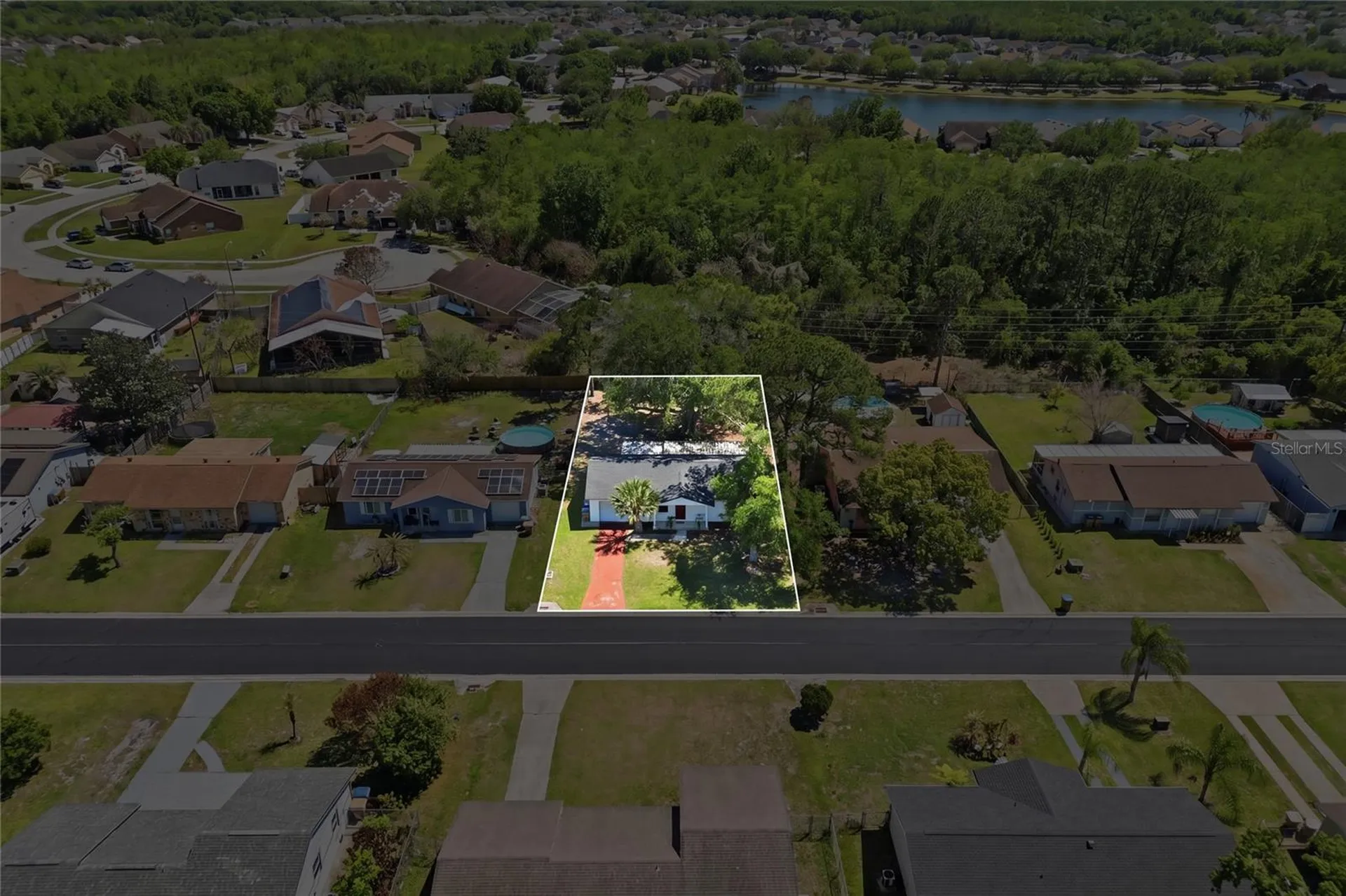 312 La Paz Drive Kissimmee FL 34743