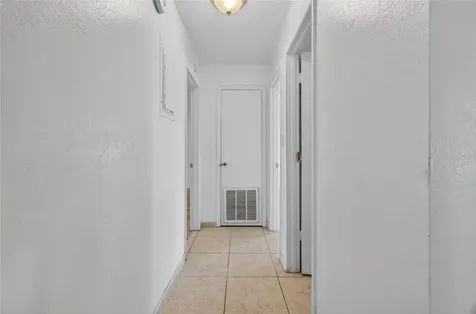 312 La Paz Drive Kissimmee FL 34743