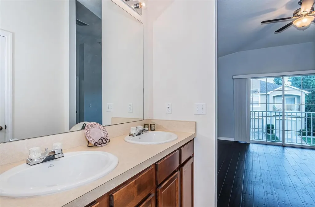 9013 Moonlit Meadows Loop Riverview FL 33578