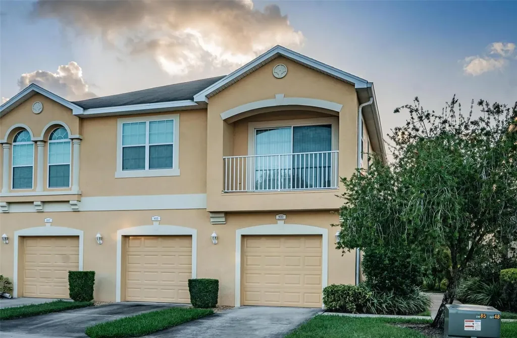 9013 Moonlit Meadows Loop Riverview FL 33578