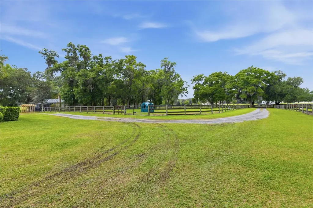 5999 NW 90th Avenue Ocala FL 34482