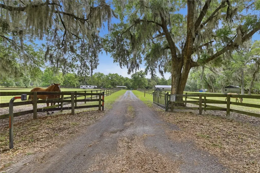 5999 NW 90th Avenue Ocala FL 34482