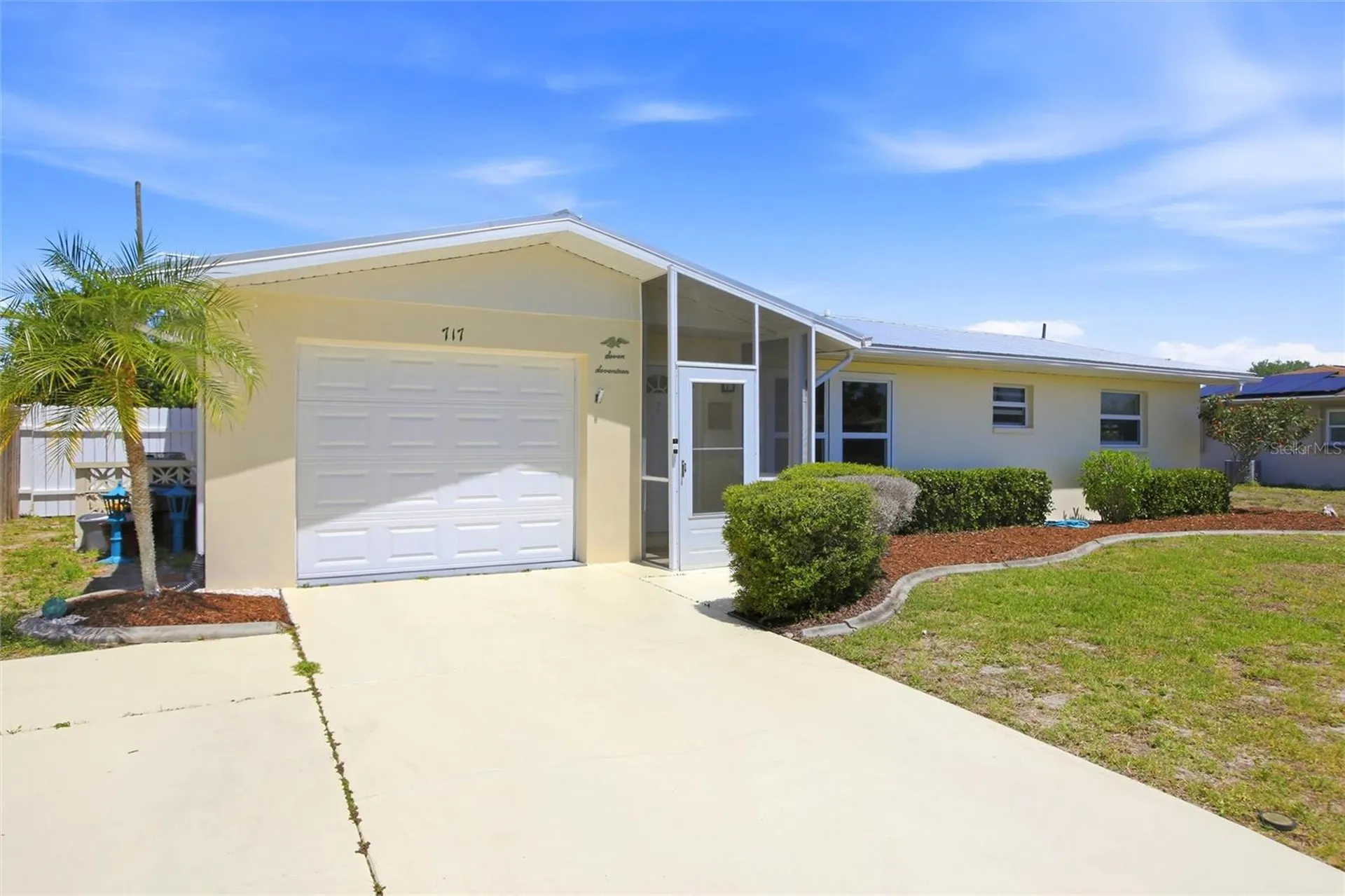717 Riviera Lane Port Charlotte FL 33948