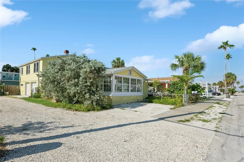 102 11th Avenue St Pete Beach FL 33706
