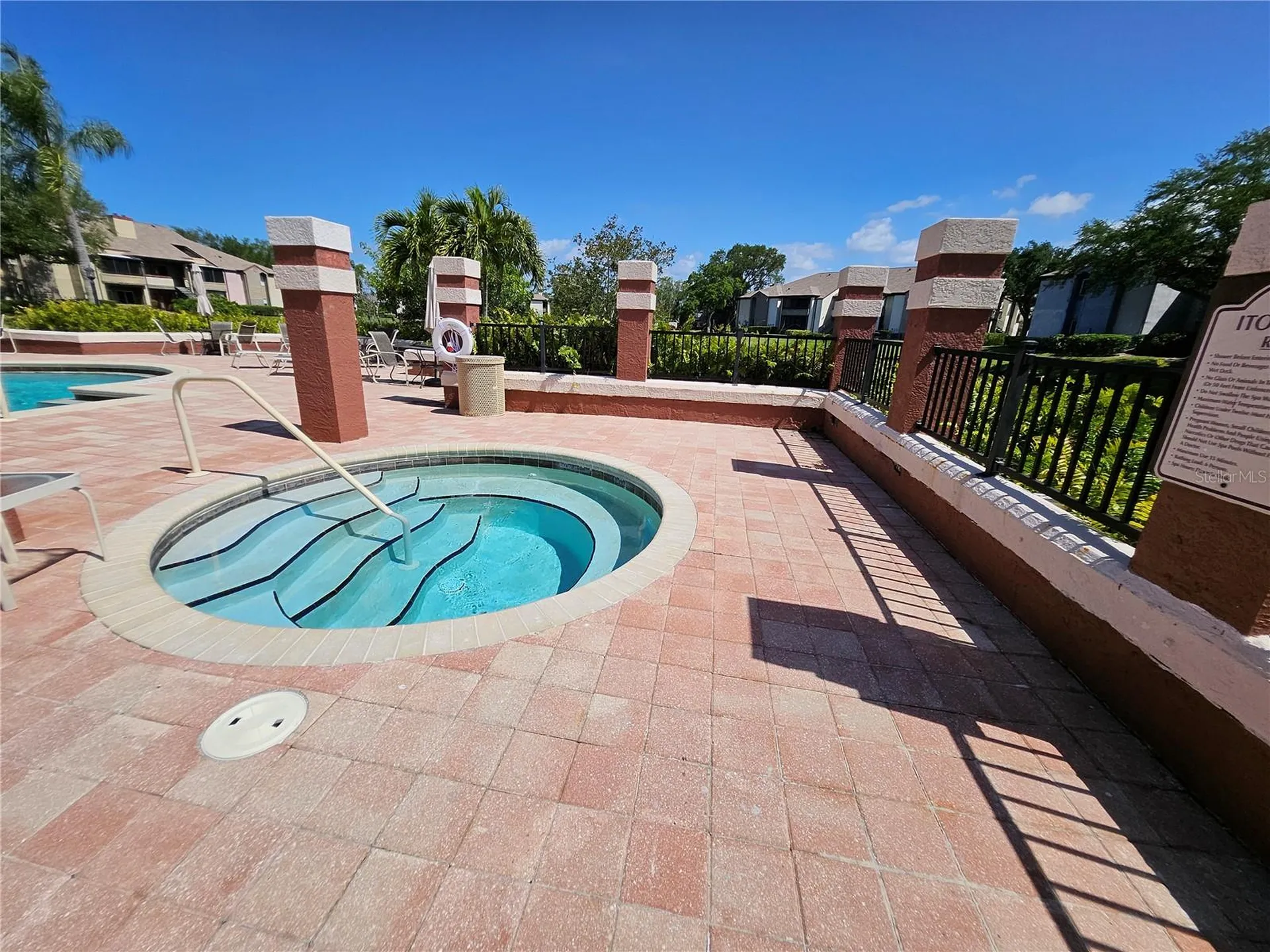 10265 Gandy Boulevard N St Petersburg FL 33702