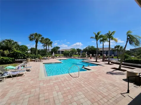 10265 Gandy Boulevard N St Petersburg FL 33702
