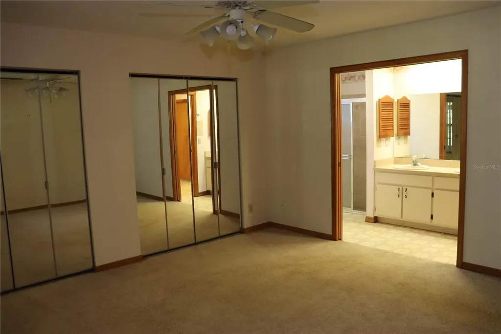 1112 NE 130 Terrace Silver Springs FL 34488