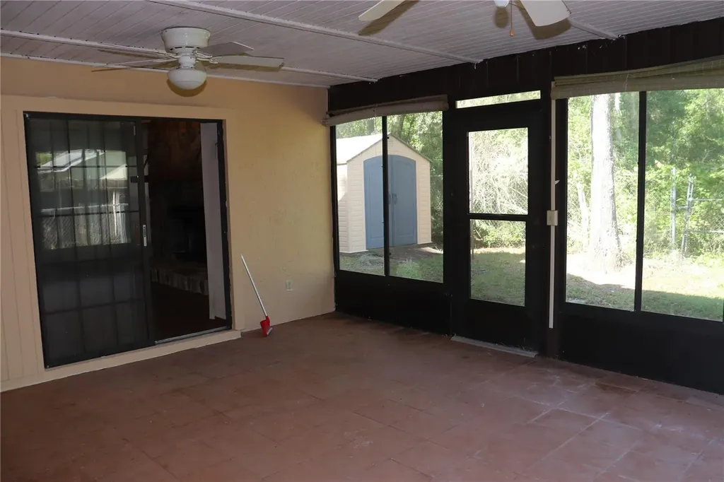 1112 NE 130 Terrace Silver Springs FL 34488