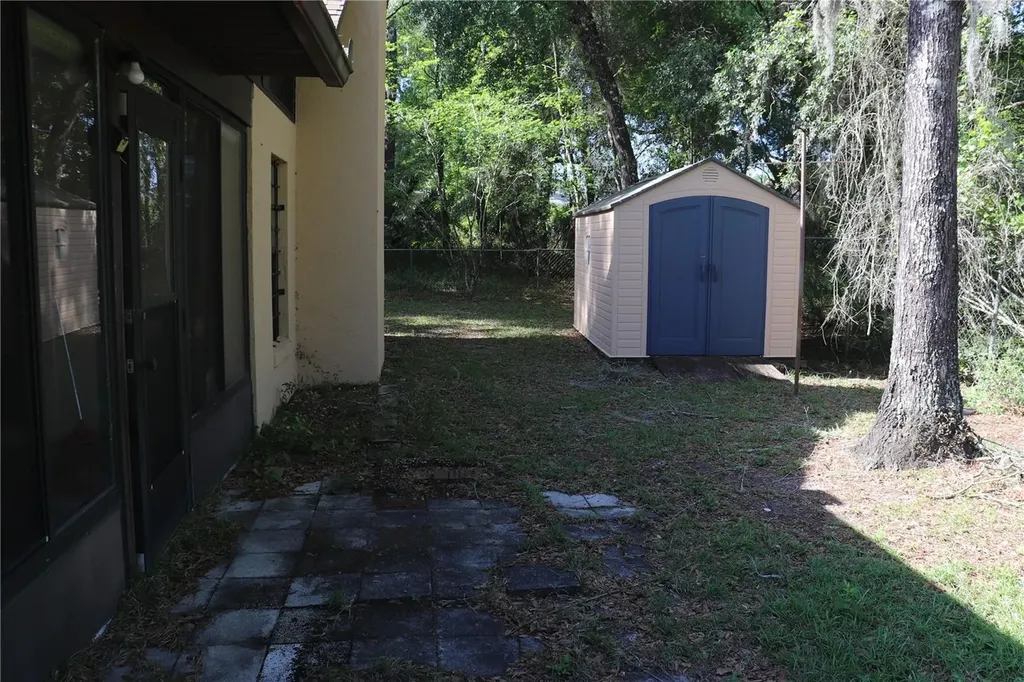 1112 NE 130 Terrace Silver Springs FL 34488