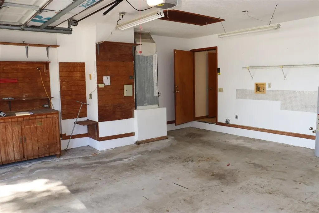 1112 NE 130 Terrace Silver Springs FL 34488