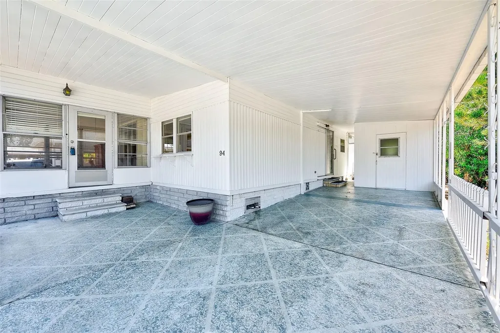 94 Sugar Bear Drive Safety Harbor FL 34695