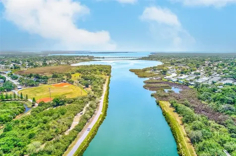 94 Sugar Bear Drive Safety Harbor FL 34695