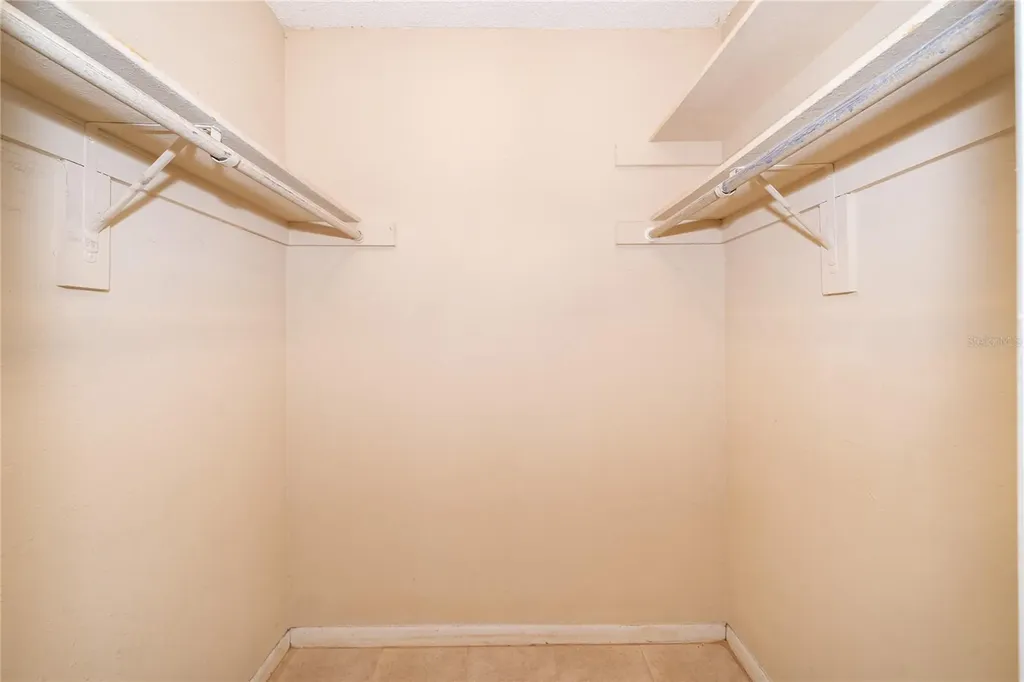 4367 Thornbriar Lane Orlando FL 32822