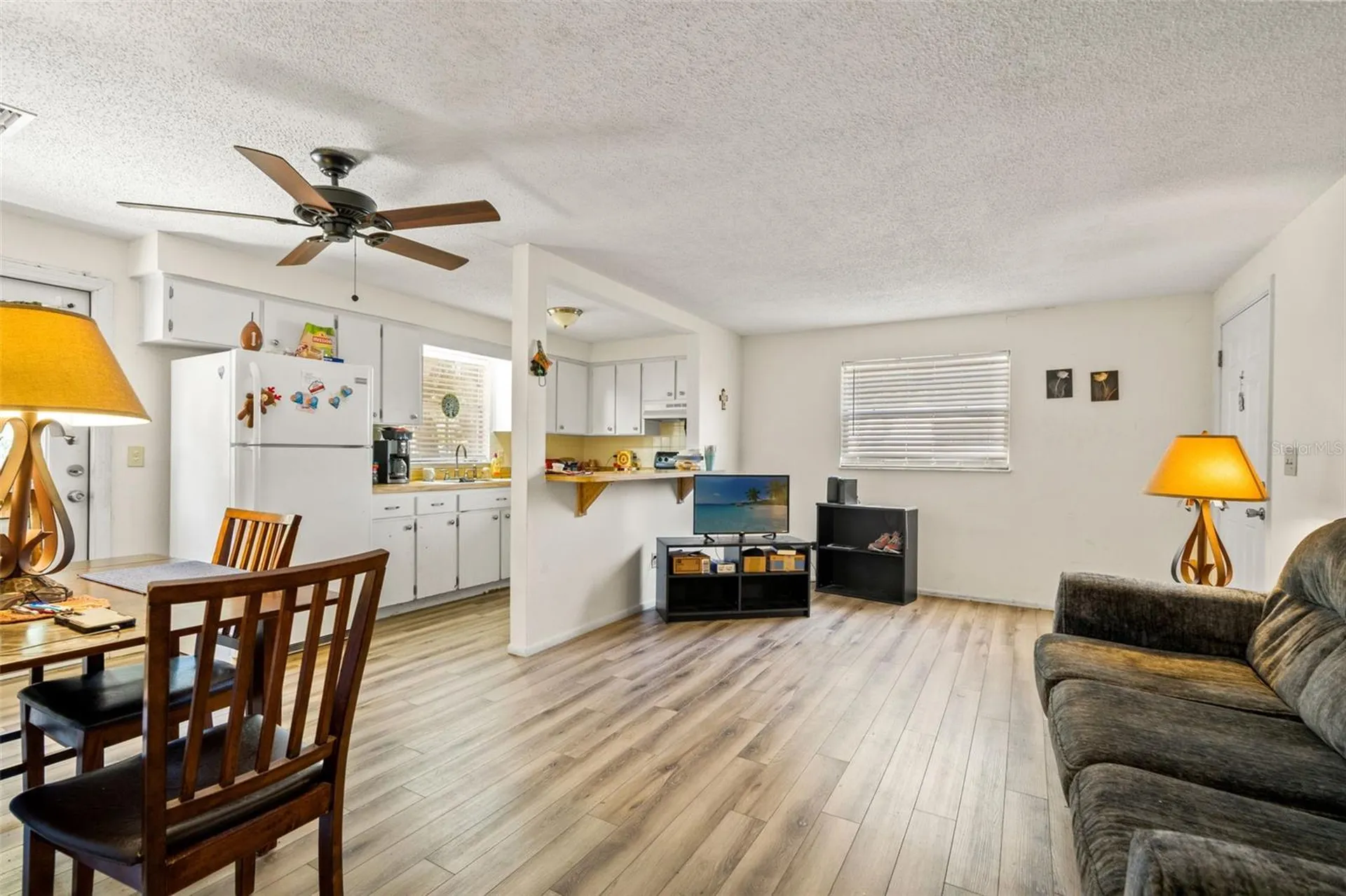 5931 13th Street Zephyrhills FL 33542