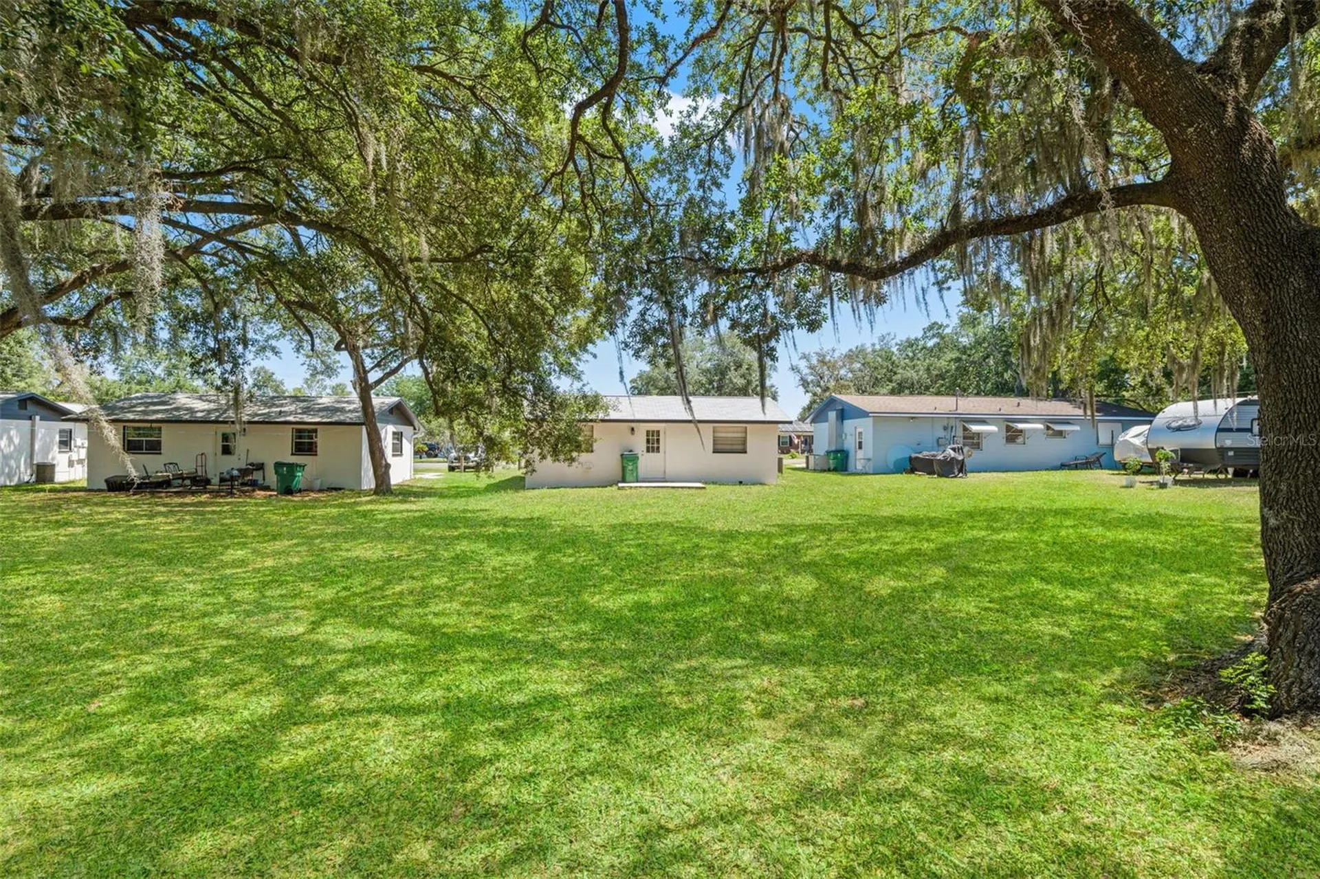 5931 13th Street Zephyrhills FL 33542
