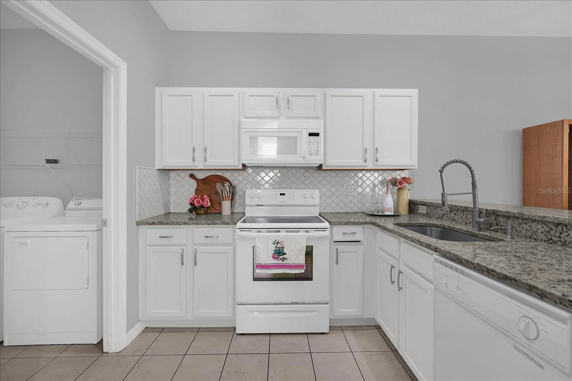 1453 Royal Ridge Drive Davenport FL 33896