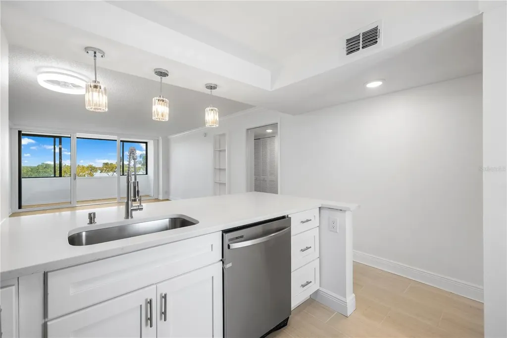 2618 Cove Cay Drive Clearwater FL 33760