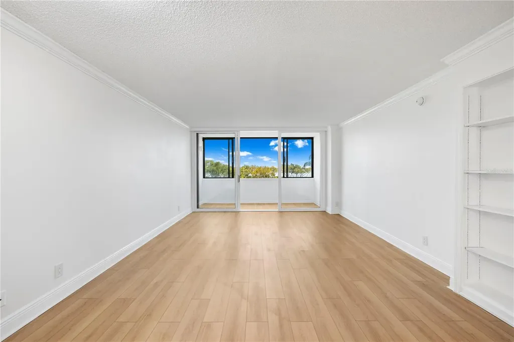 2618 Cove Cay Drive Clearwater FL 33760