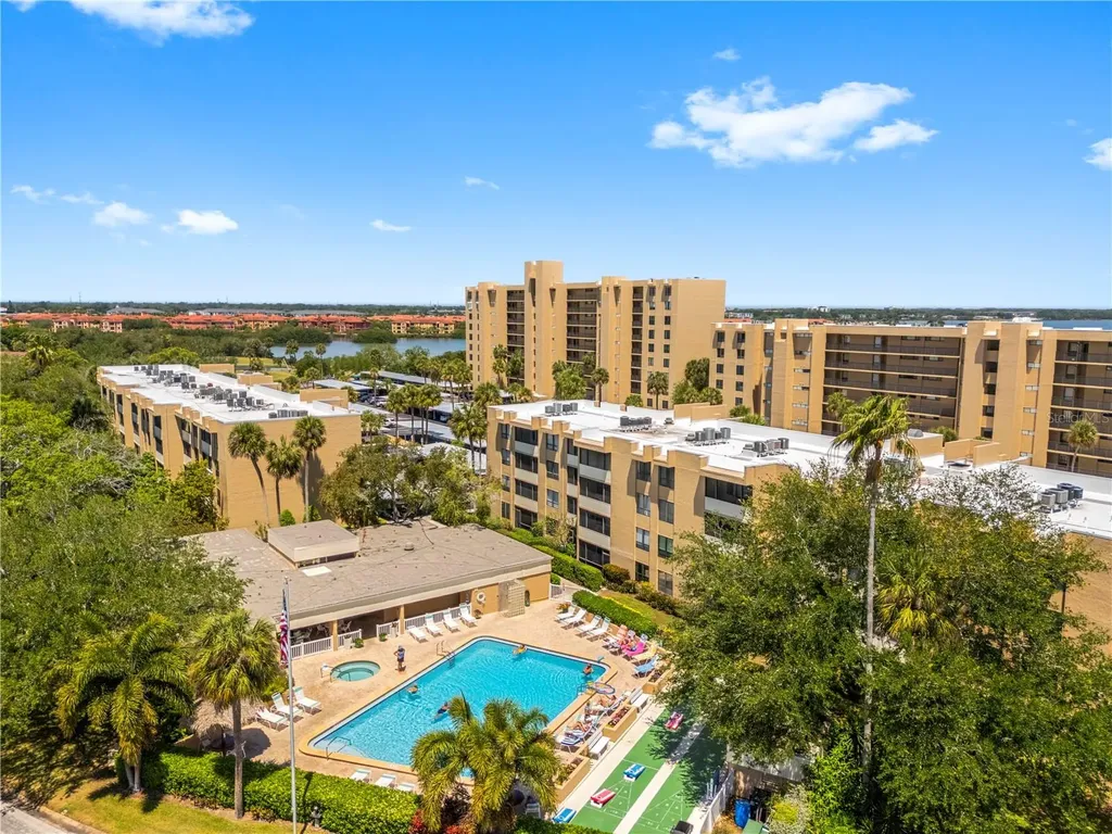 2618 Cove Cay Drive Clearwater FL 33760