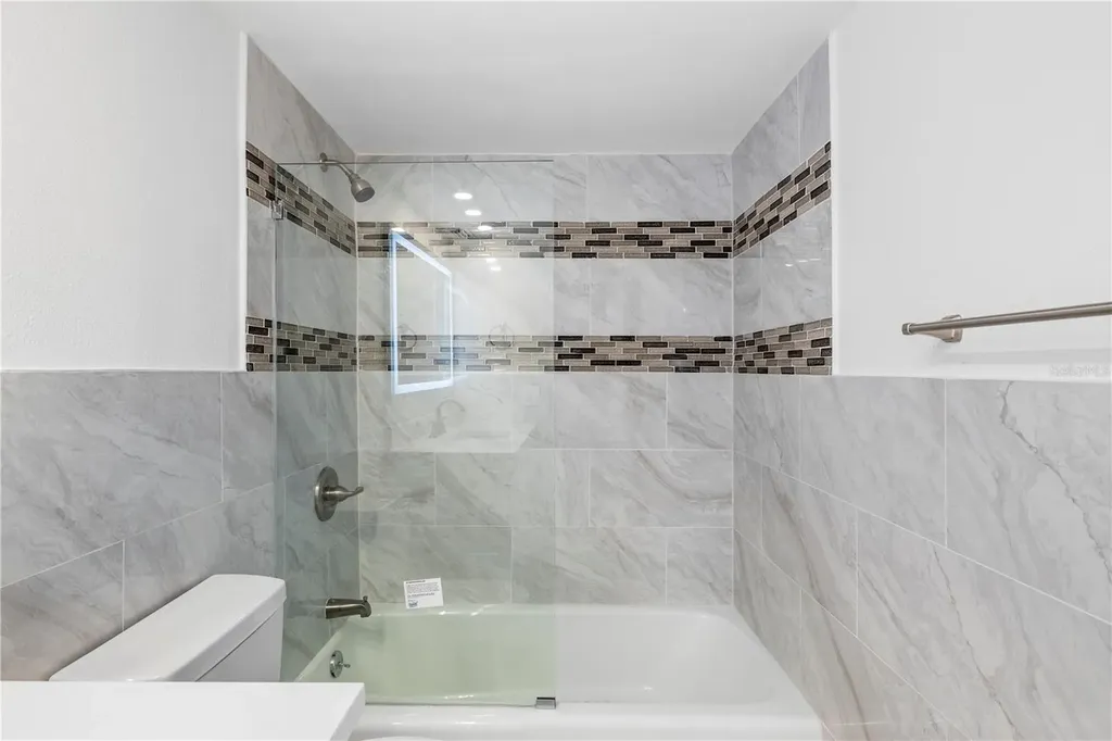 2618 Cove Cay Drive Clearwater FL 33760