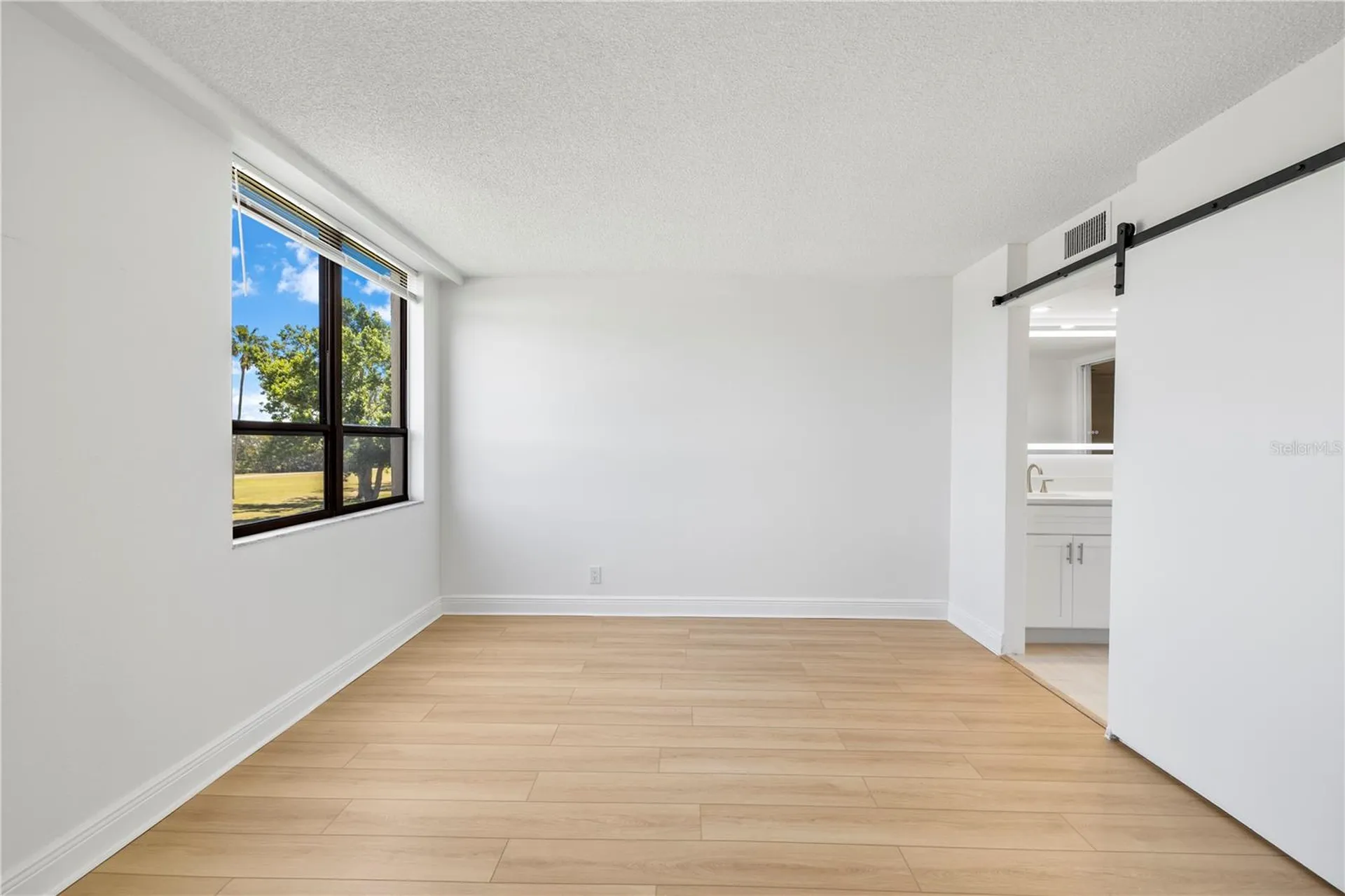 2618 Cove Cay Drive Clearwater FL 33760