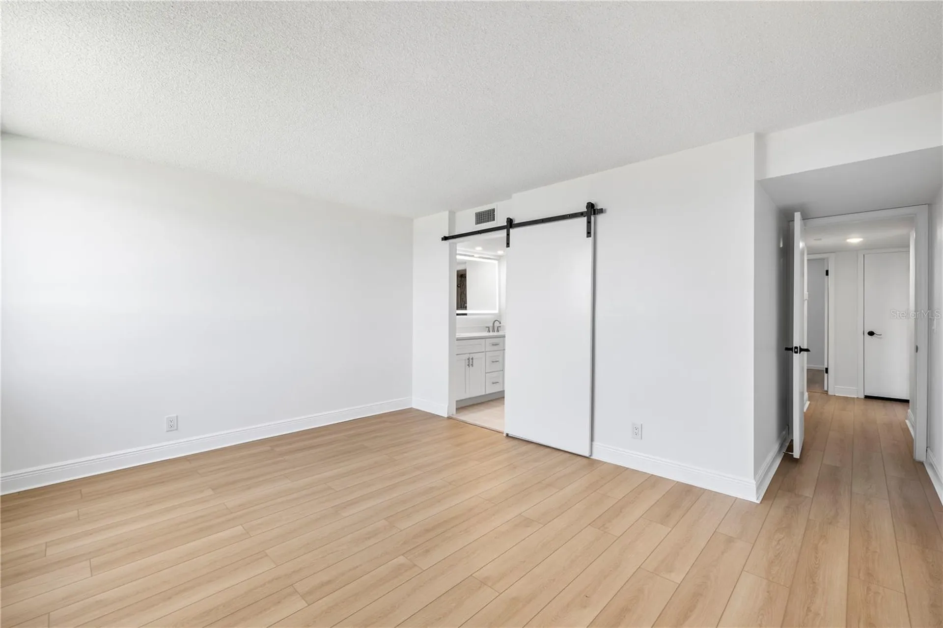 2618 Cove Cay Drive Clearwater FL 33760