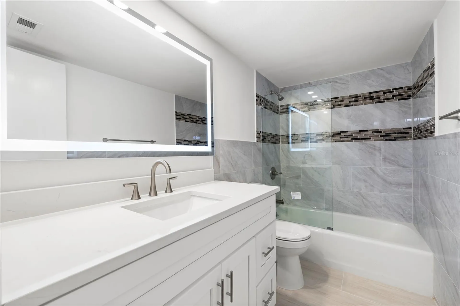2618 Cove Cay Drive Clearwater FL 33760