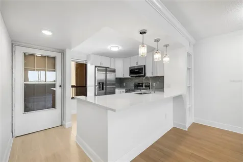2618 Cove Cay Drive Clearwater FL 33760