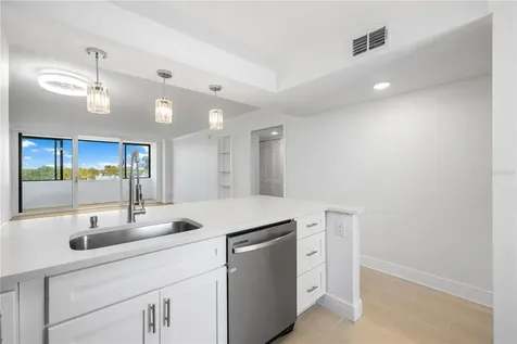 2618 Cove Cay Drive Clearwater FL 33760