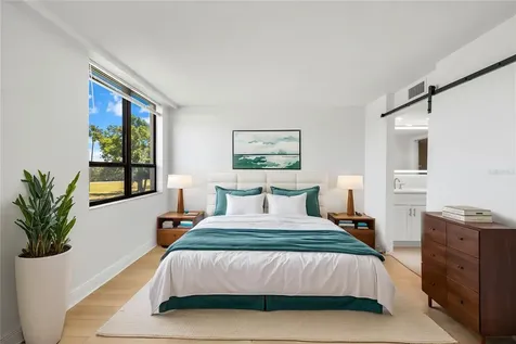 2618 Cove Cay Drive Clearwater FL 33760