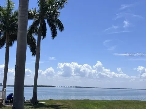 6343 Palma Del Mar Boulevard S St Petersburg FL 33715