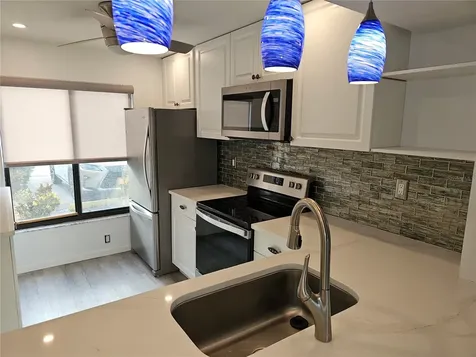 6343 Palma Del Mar Boulevard S St Petersburg FL 33715