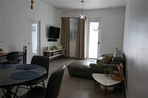 117 Calle Pomarrosa San Juan PR 00911