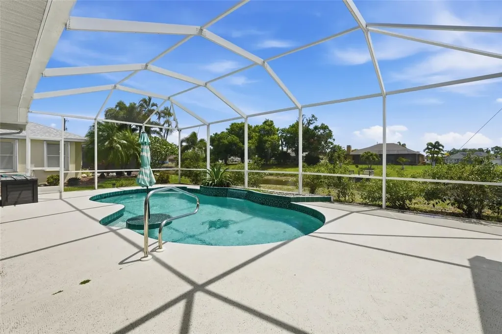 885 Rotonda Circle Rotonda West FL 33947