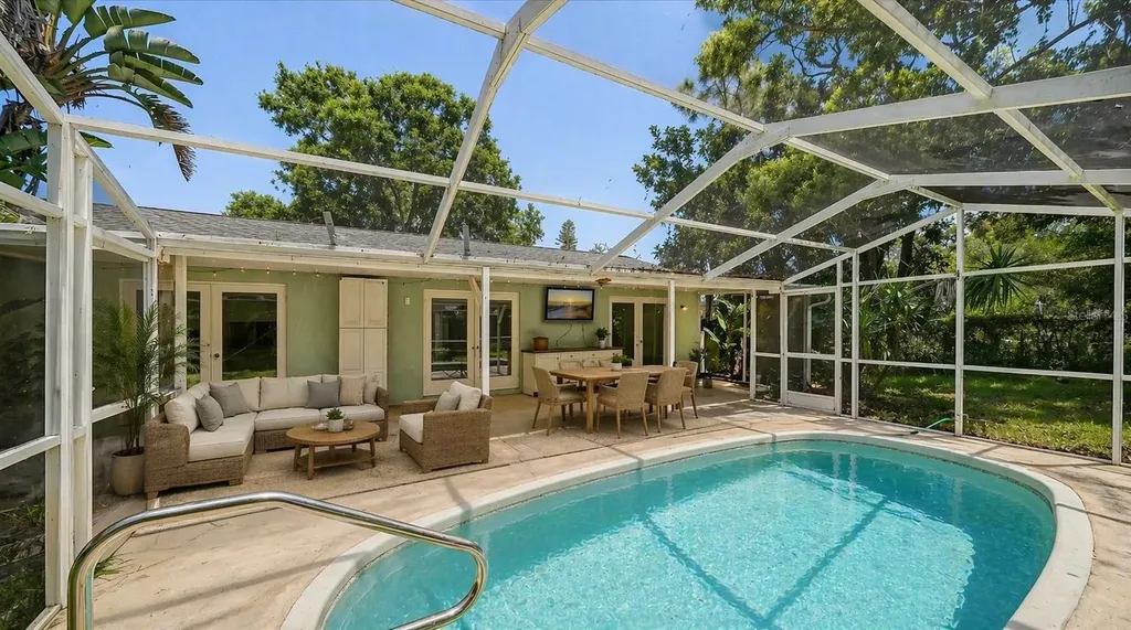 6703 Pointe West Boulevard Bradenton FL 34209