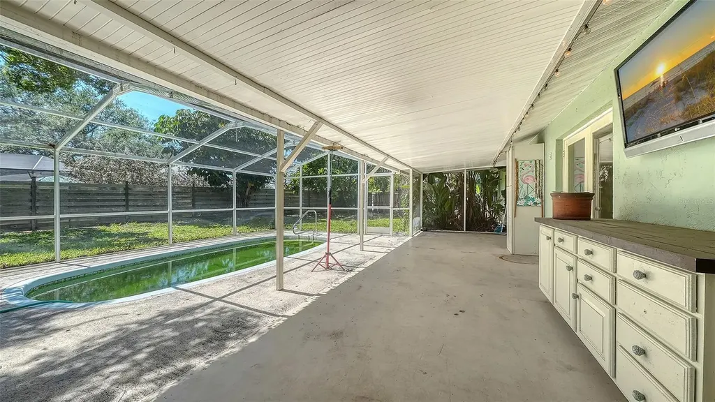 6703 Pointe West Boulevard Bradenton FL 34209