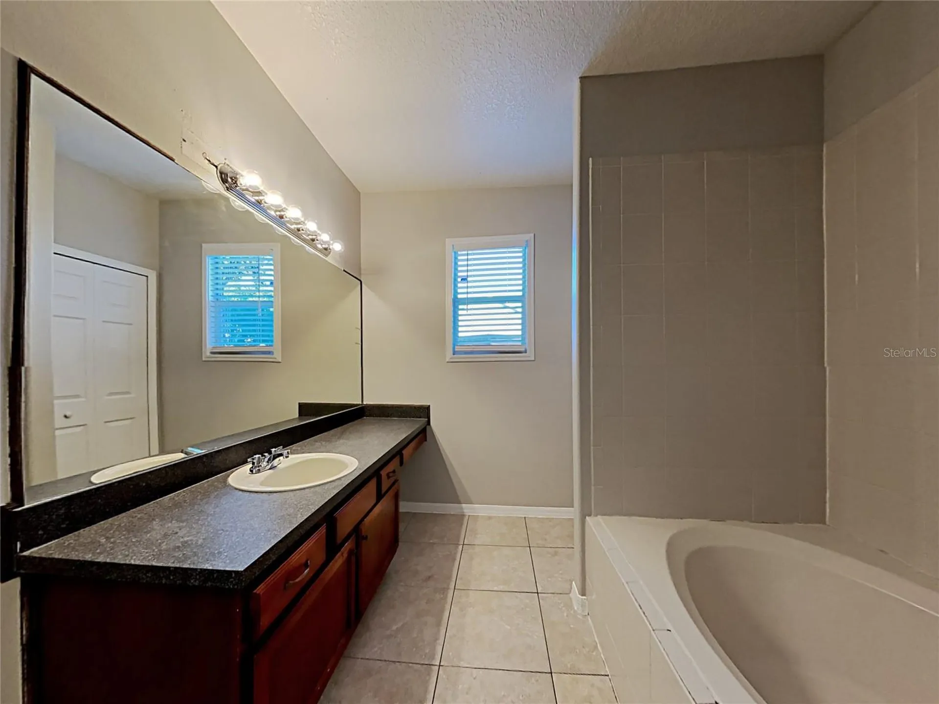716 Knollwood Drive Davenport FL 33837