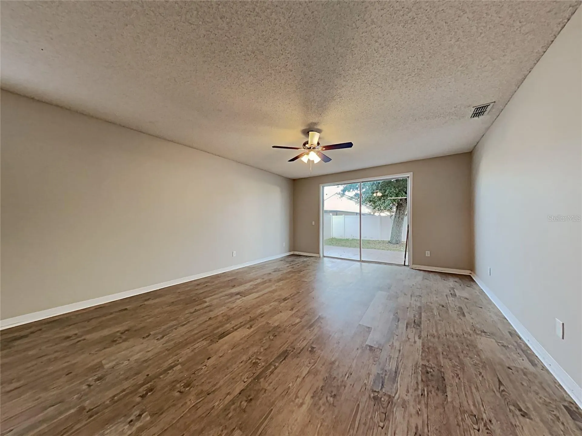 716 Knollwood Drive Davenport FL 33837