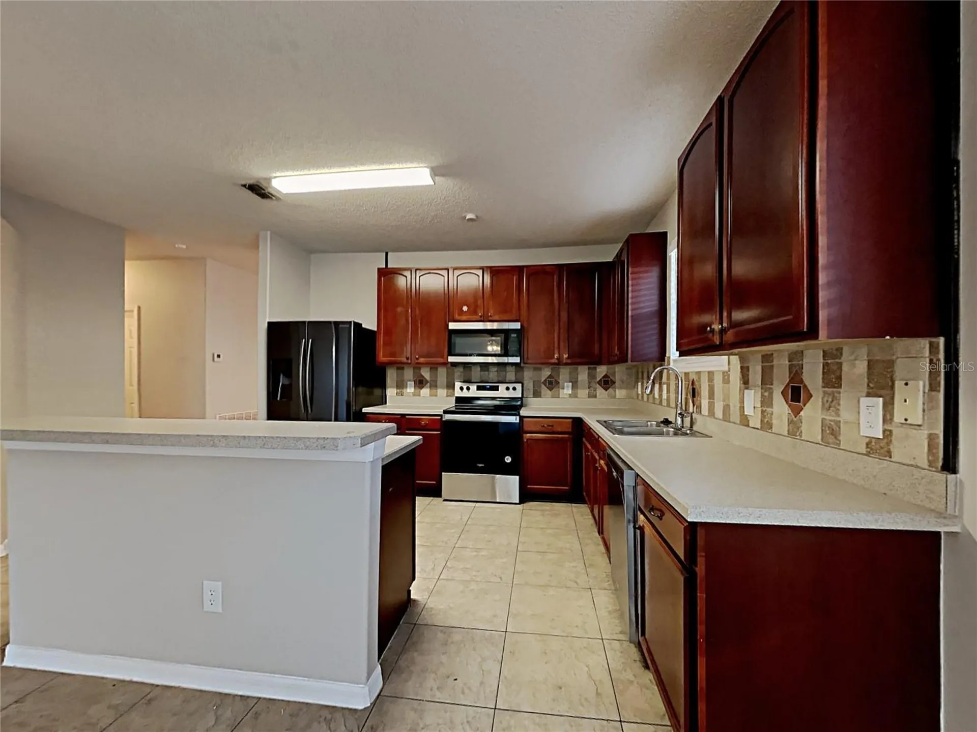 716 Knollwood Drive Davenport FL 33837