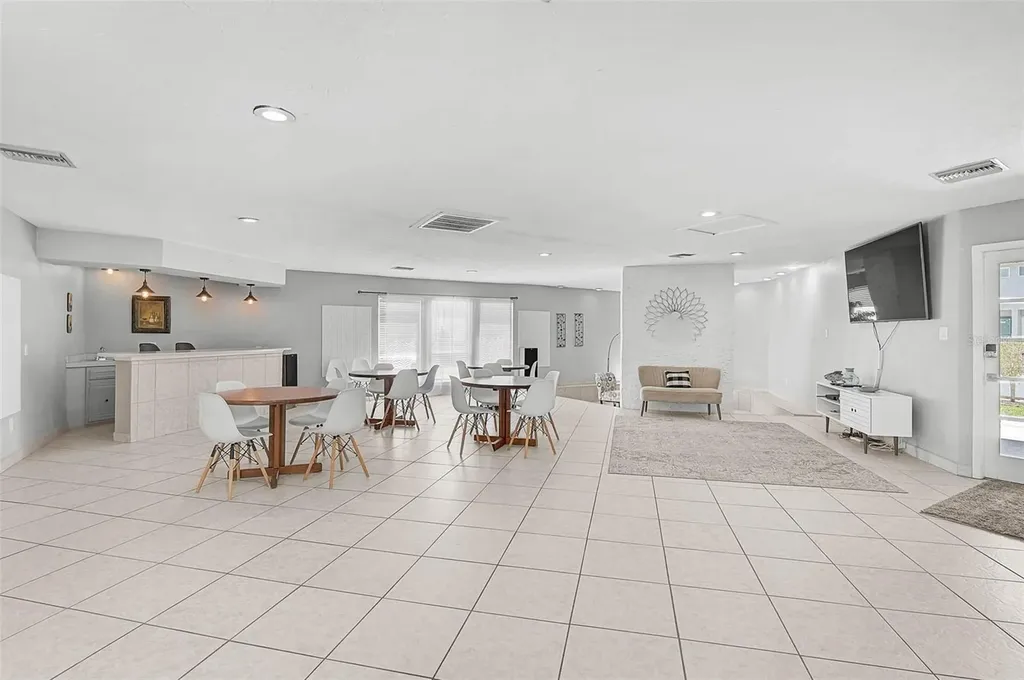 4388 Rayfield Drive Sarasota FL 34243