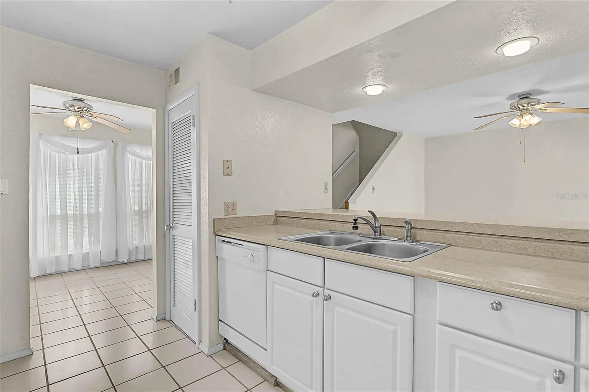 4388 Rayfield Drive Sarasota FL 34243